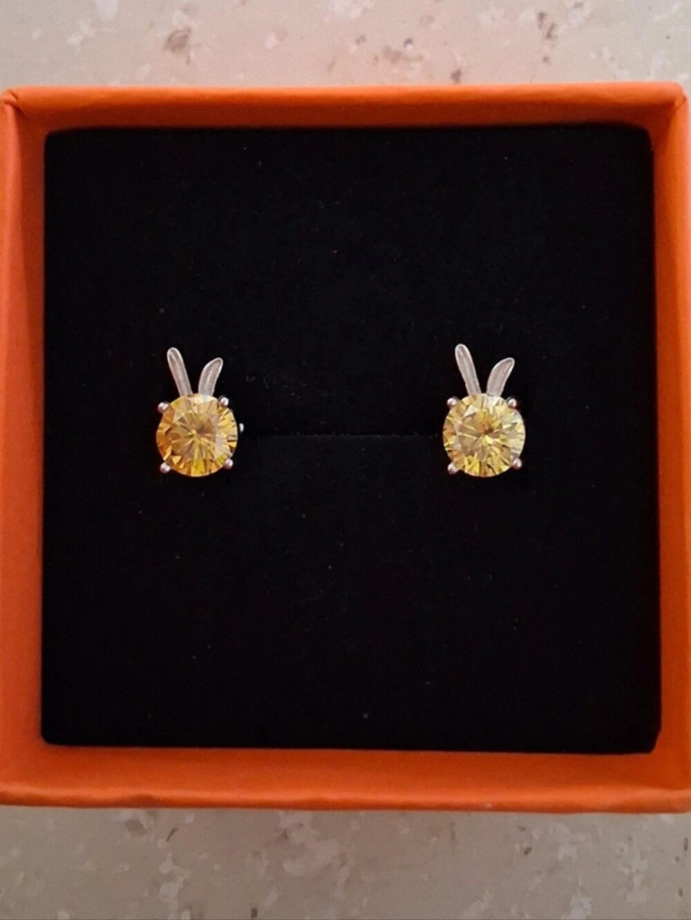 2ctw REAL Yellow/Green Moissanite 925 Silver Bunny Ears Earrings